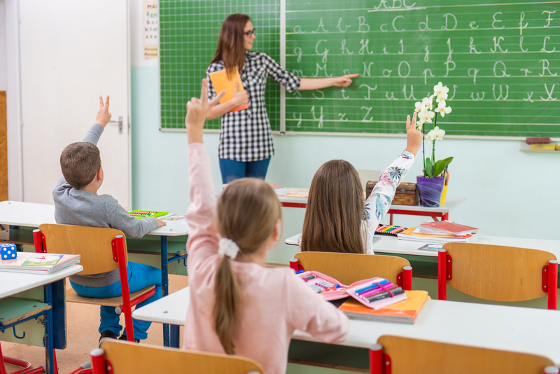 Zapotrzebowanie na kształcenie na kierunkach nauczycielskich – badanie Ośrodka Przetwarzania Informacji – Państwowego Instytutu Badawczego na zlecenie MEiN